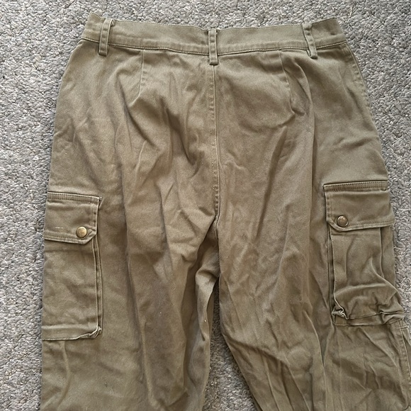 Fashion Nova Olive Colored Cargo Pants - Picture 6 of 6
